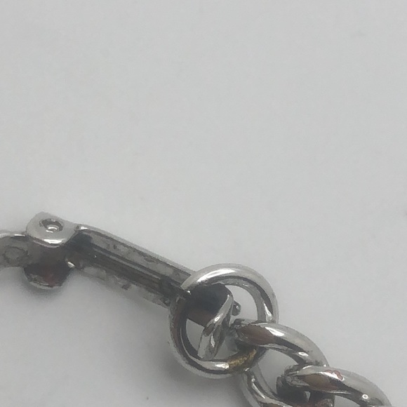 VTG Charm Bracelet With 6 Transportation Theme Charms. Silver Toned Metal - Picture 9 of 12